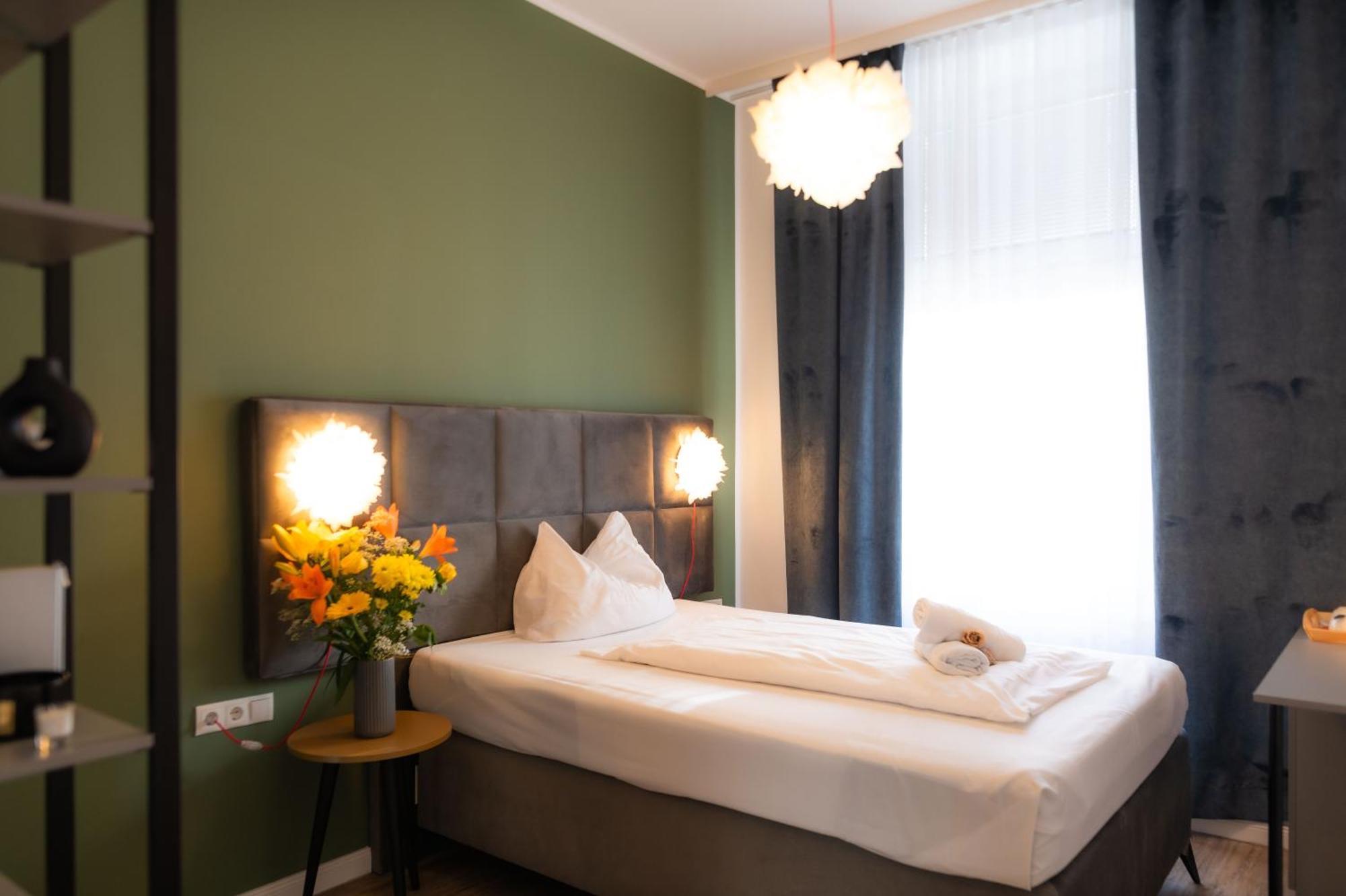 Florum Hotel Viena Exterior foto